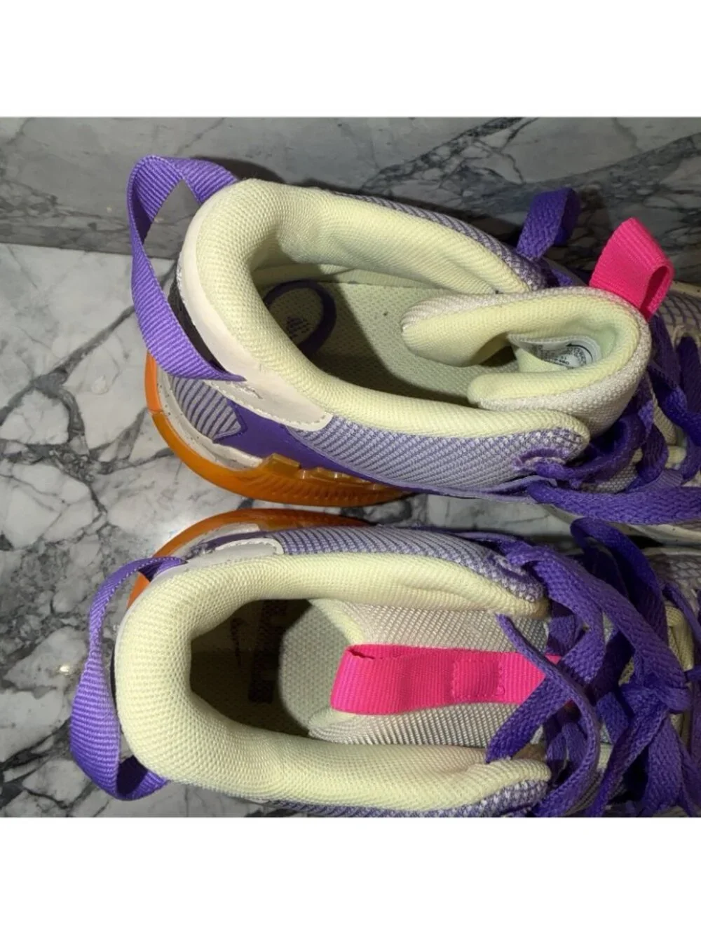 Nike Kids 5Y LeBron Witness 7  Action Grape Orange DQ8650-10 Basketball Sneakers